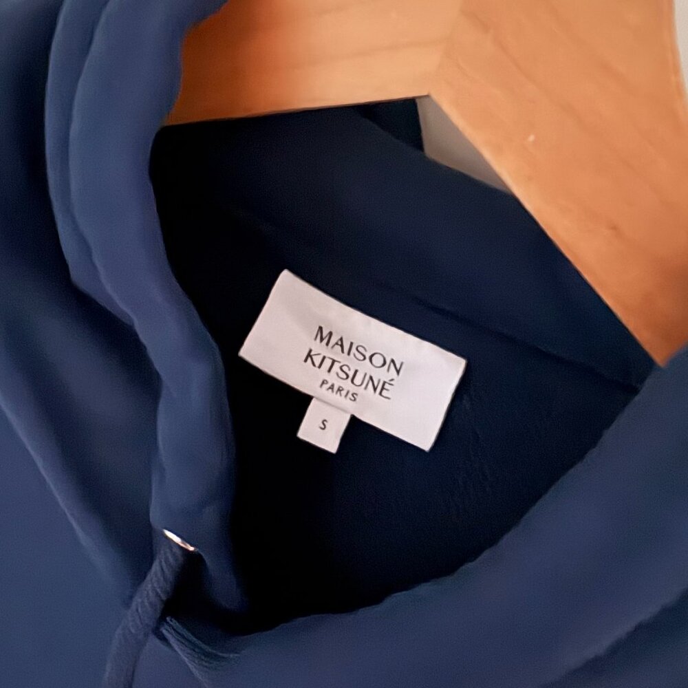 Maison Kitsuné Fox Printed Drawstring Hoodie Navy Blue [S]